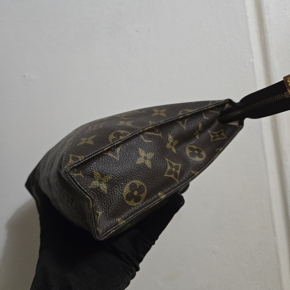 Louis Vuitton Brown Monogram Toiletry Pouch Bag - Picture 5 of 17